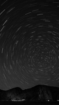 sky-star-round-night-bw-dark-nature-mountain-34-iphone6-plus-wallpaper-576×1024