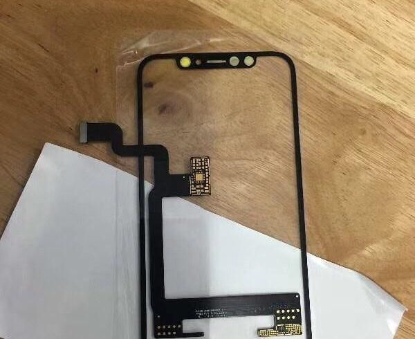 iPhone-8-OLED-assembly