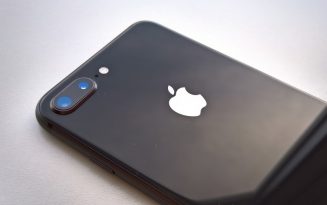 Что на самом деле значит степень защиты IP67 на iPhone 8 и iPhone 8 Plus camlogo-8plus