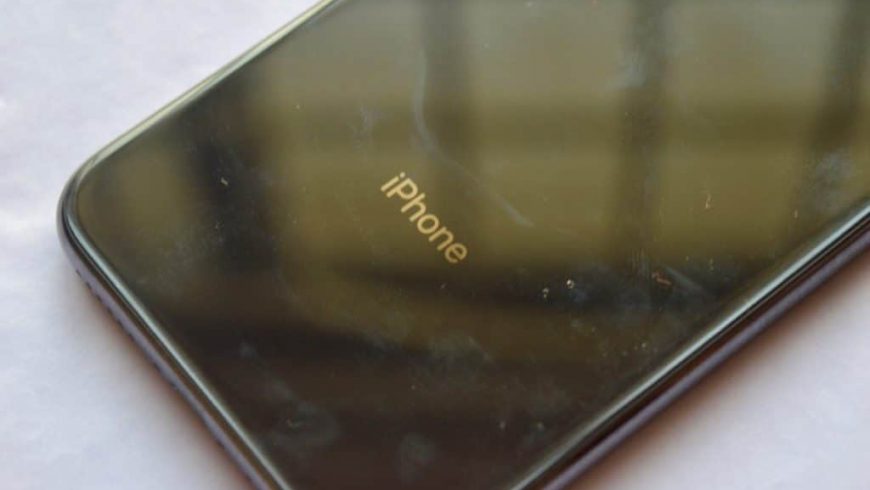 iPhone-X-Body-Shots-1
