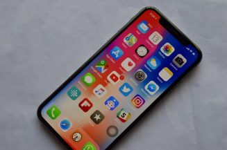 iPhone-X-Home-screen-