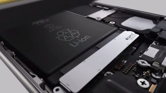 Apple объяснила, почему с самого начала не рассказала о функции управления питанием iPhone-6s-promotional-videoi-battery-001-745×419