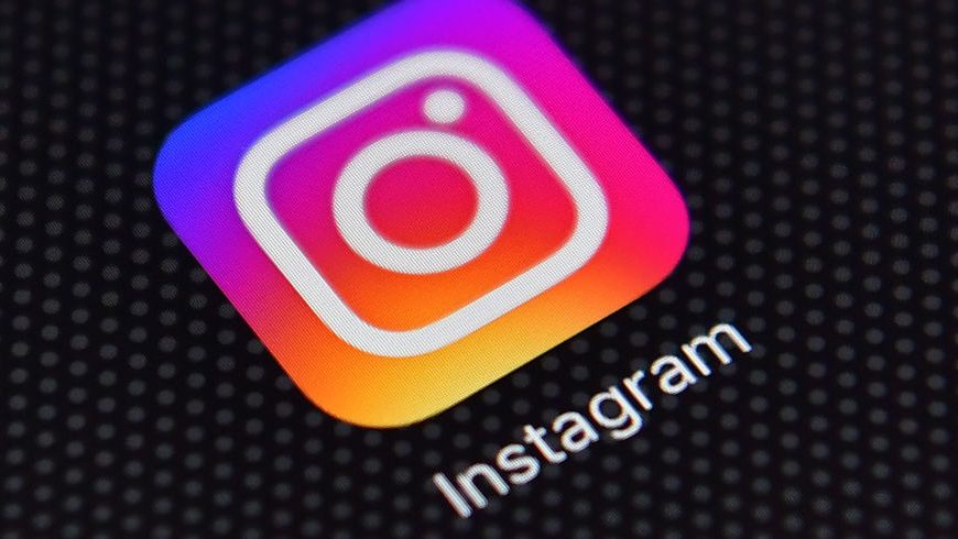 landscape-1518615210-instagram-logo-generic-iphone-screen