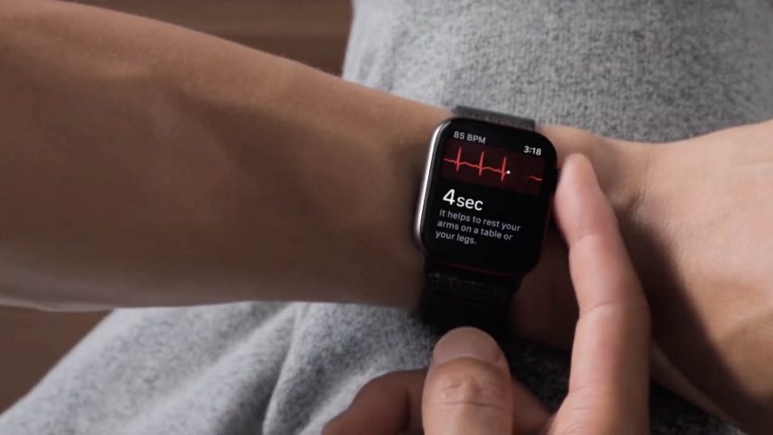 Apple-Watch-Series-4-EKG-hero-005