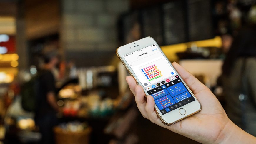 Best-emoji-keyboards-for-iPhone-FancyKey