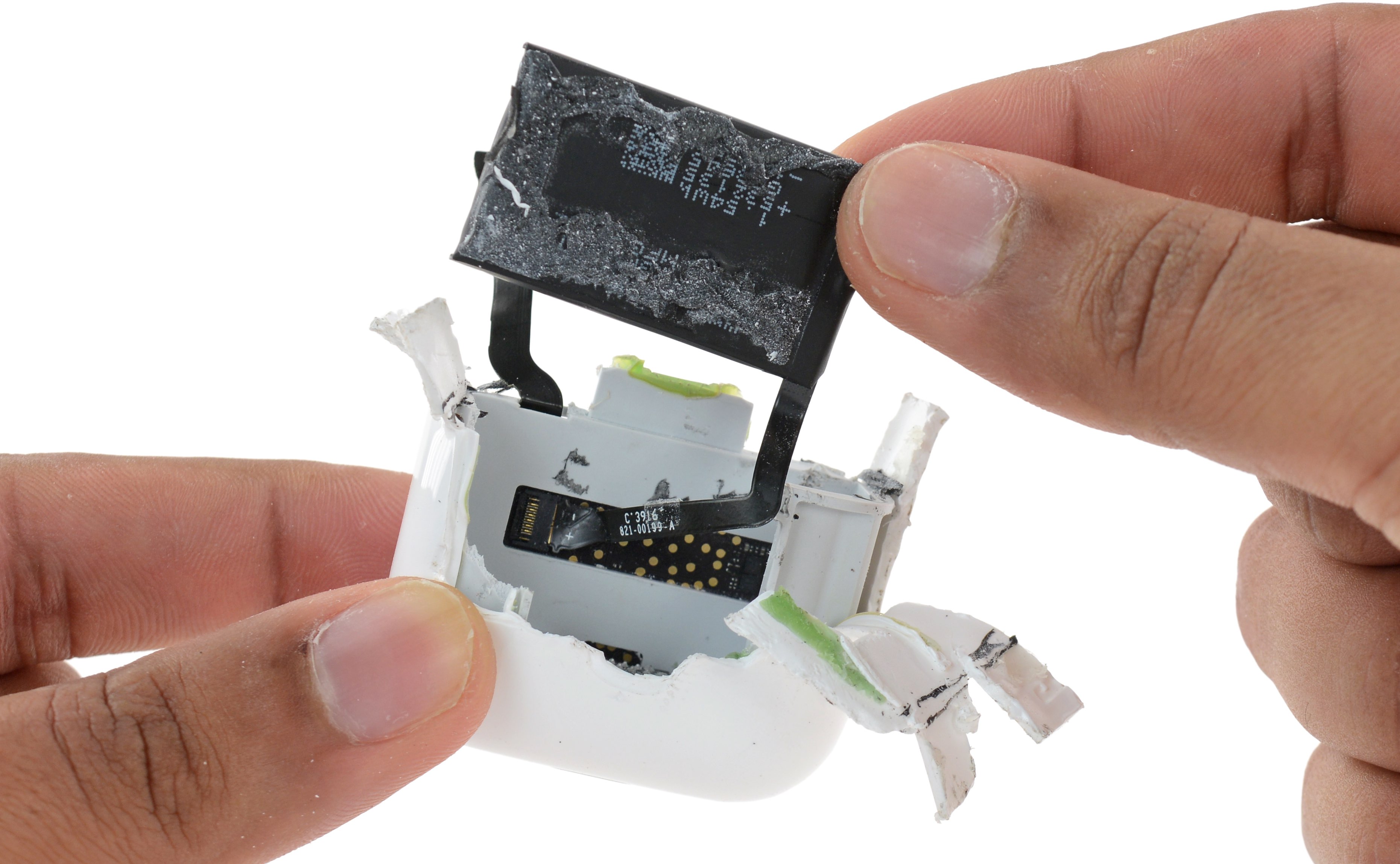 AirPods-iFixit-image-011