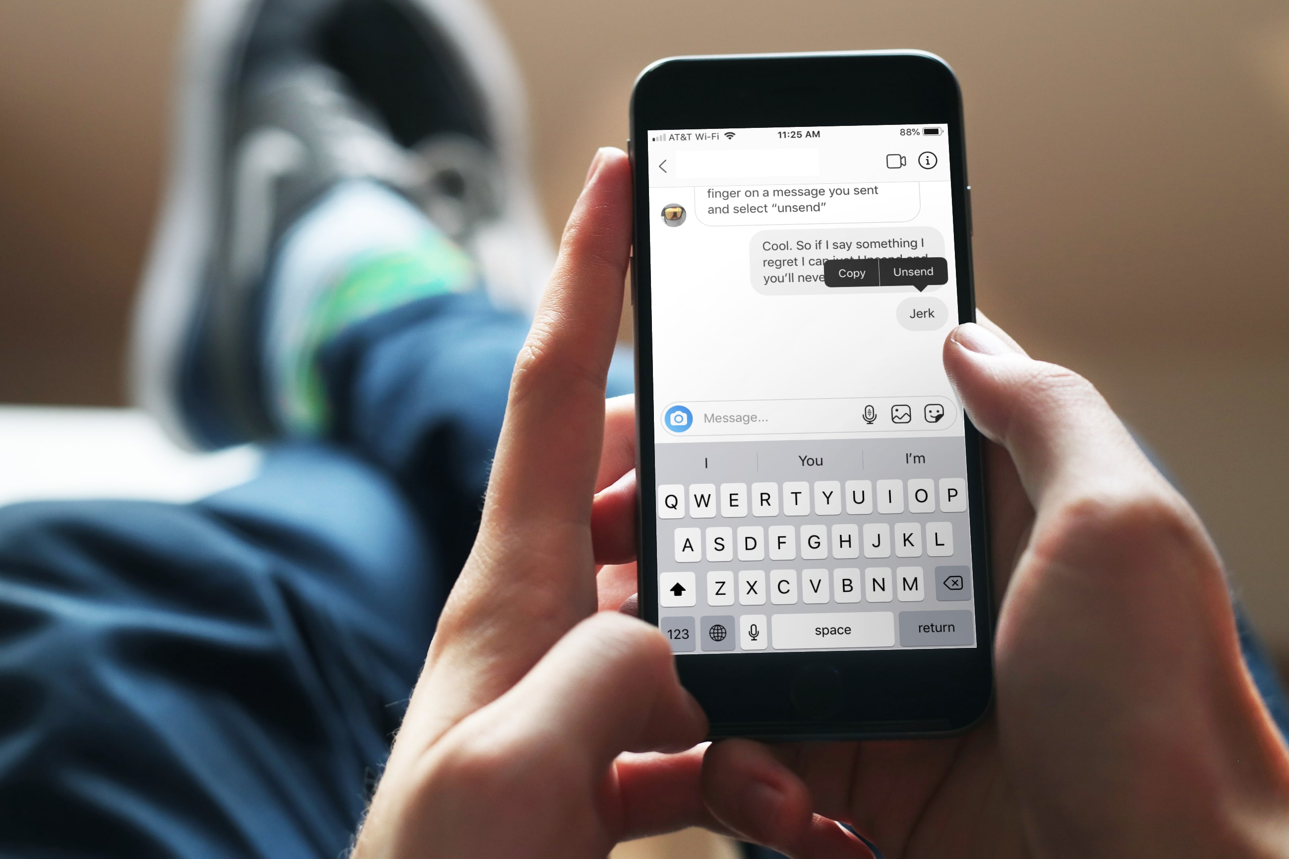Delete-Private-Message-Instagram-iPhone