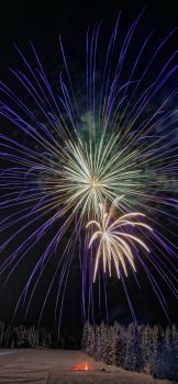 new-years-eve-iphone-wallpaper-idownloadblog-stp_com-crop