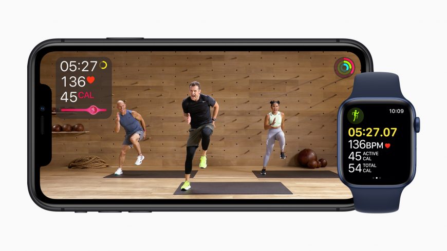 Apple_fitness-plus-iphone11-apple-watch-series-6_09152020_big.jpg.large_2x