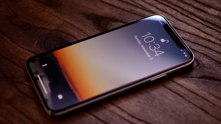 iPhone-X-Display