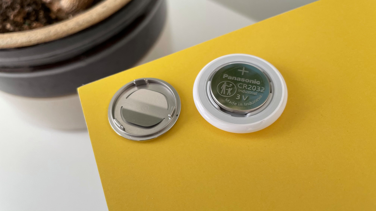 replace-airtag-battery