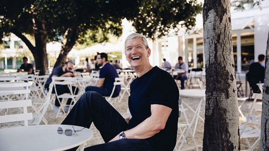 Tim-Cook-biceps