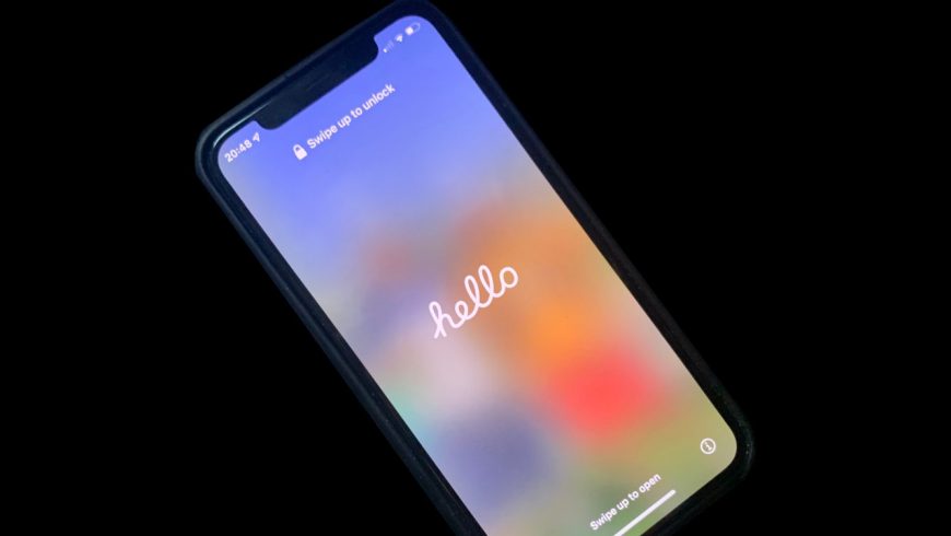 iphone-says-hello