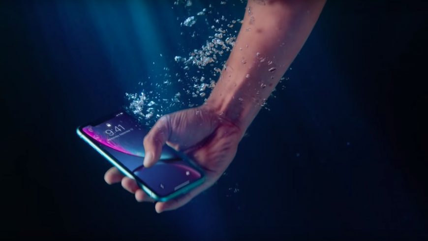 iPhone-XR-waterproof-teaser-004