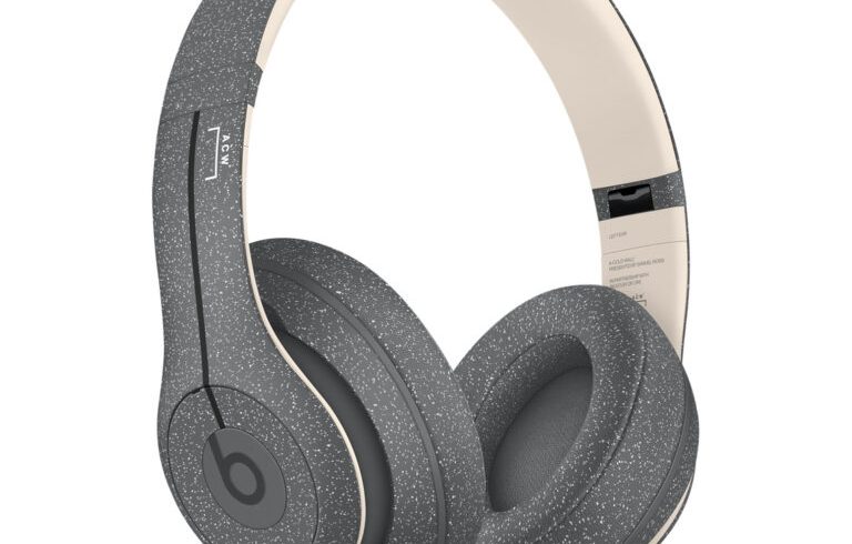 Beats-Studio3-Cold-Wall-official-768×768