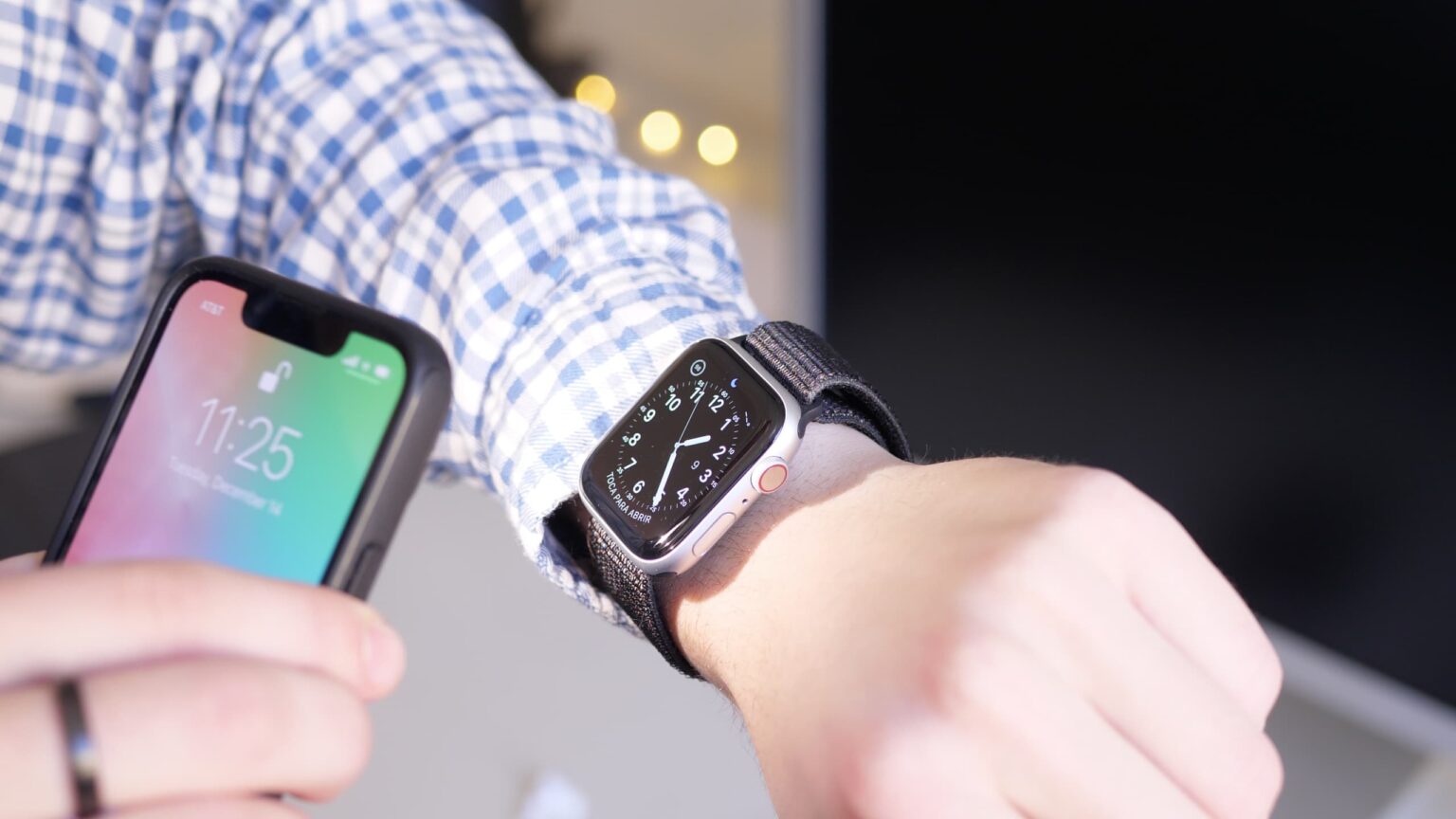 iPhone-and-Apple-Watch-1536×864