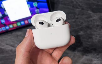 AirPods-3-4
