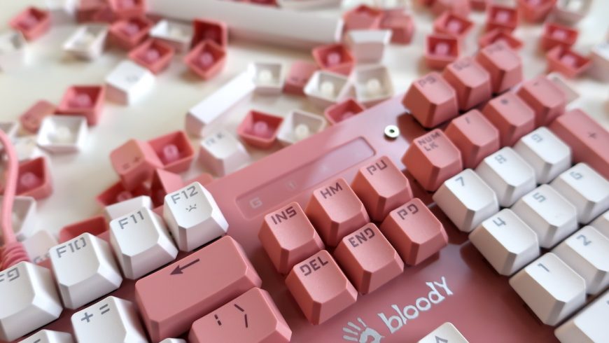Обзор клавиатуры bloody b800 pink