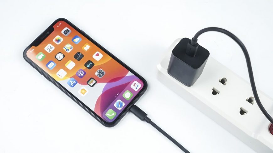 iPhone-charging-1500×1000