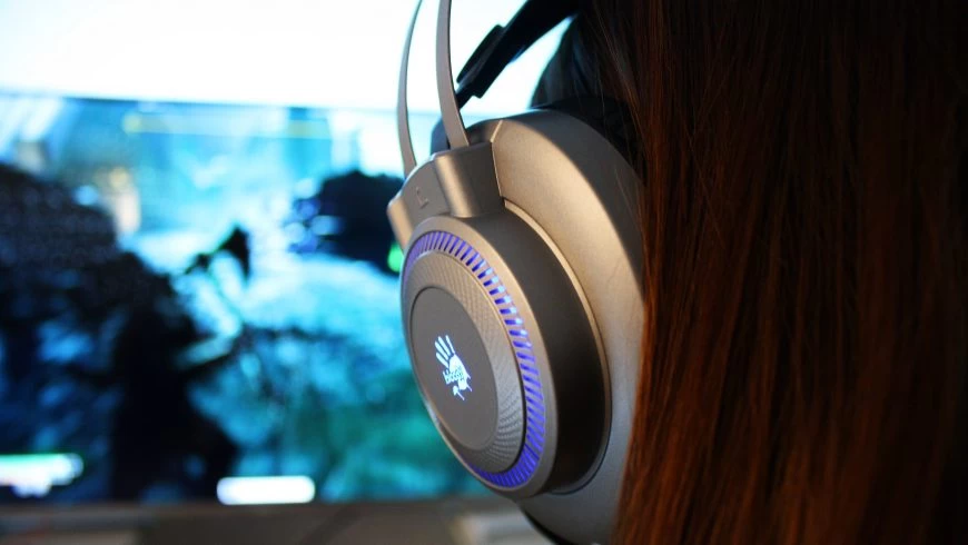 Обзор наушников J200S обложка