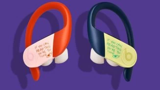 apple-powerbeats-pro-спецаильная версия