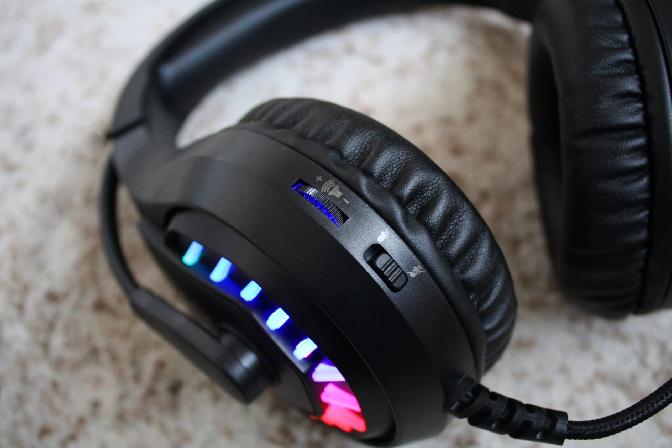 G230P_регулировка_громкости