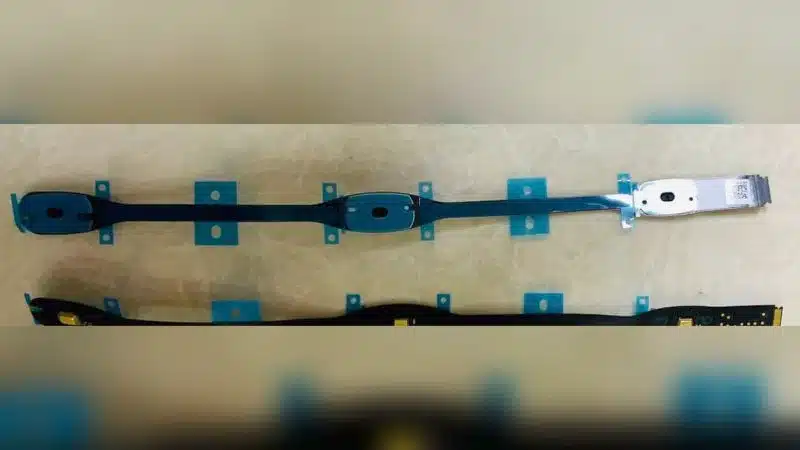 mr-white-apple-headset-leaked-sensors