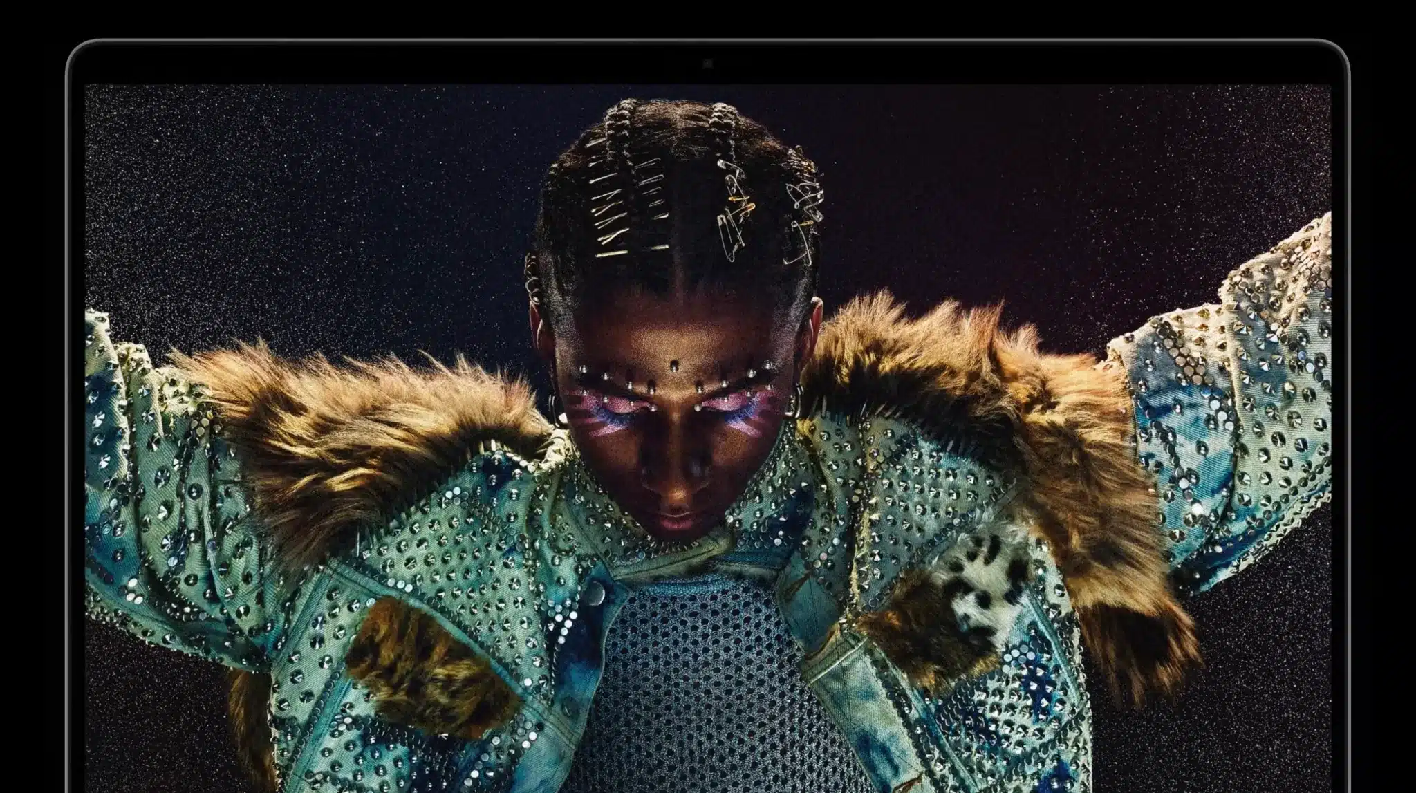 дисплей macbook pro 2023 m3