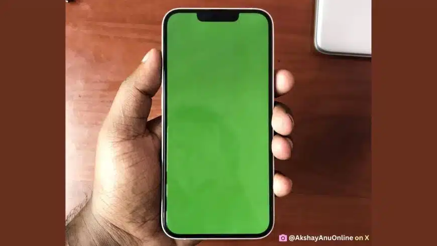 iPhone-with-green-screen-problem-1536×864