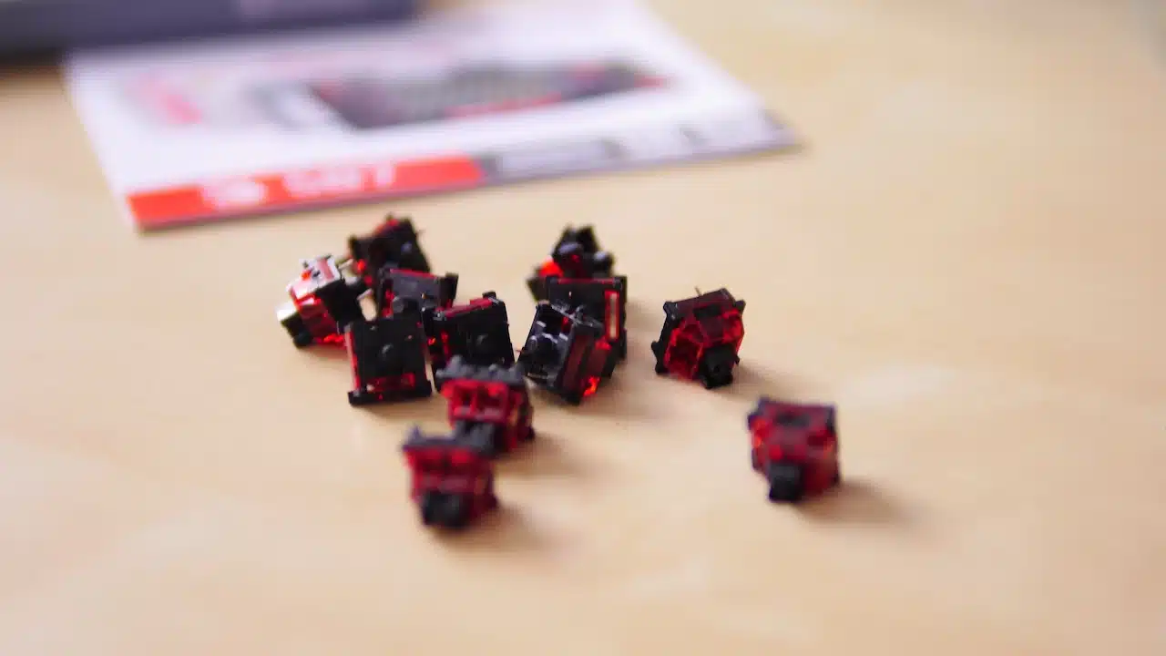 Красные свитчи BLMS