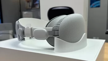 vision-pro-unboxing-0001-1