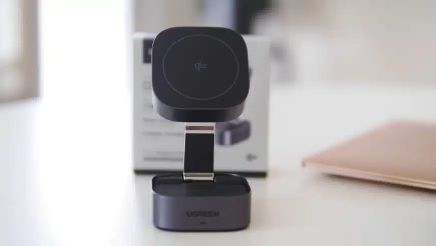 UGREEN 2 в 1 Qi2 Magnetic Wireless Charger