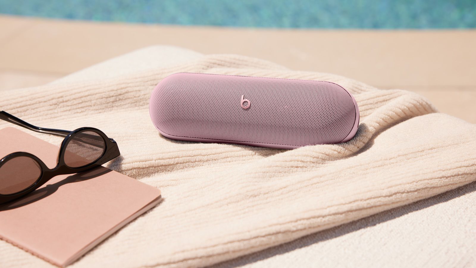 beats-pill-blush-pink