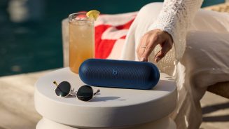 beats-pill-navy-blue