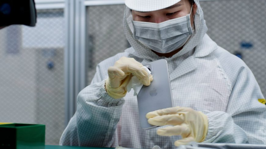 iPhone-Assembly