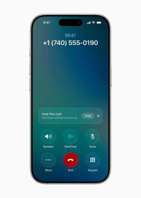 Apple-WWDC25-iOS-26-Apple-Intelligence-Hold-Assist-250609